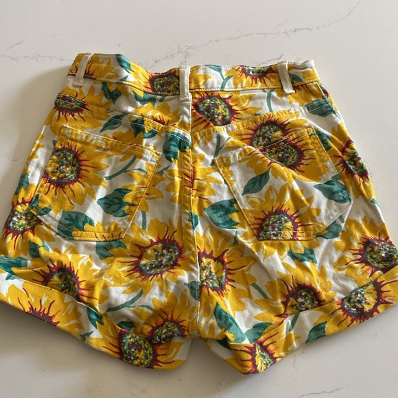 American Apparel Sunflower Shorts - Picture 2 of 6